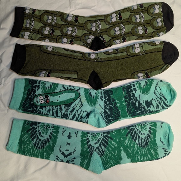 Pickle Rick socks - Picture 2 of 3